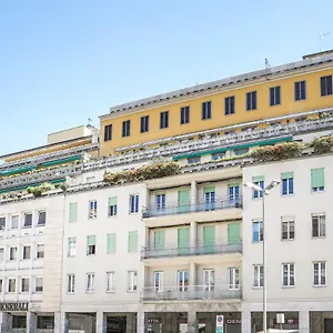 Apartament Como City Home, Como